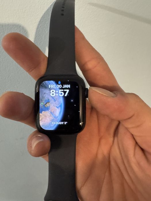 Apple watch SE2 v2 model mre93cq/a