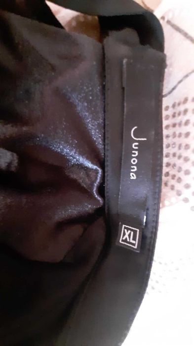 Офицялна черна рокля Junona (XL)