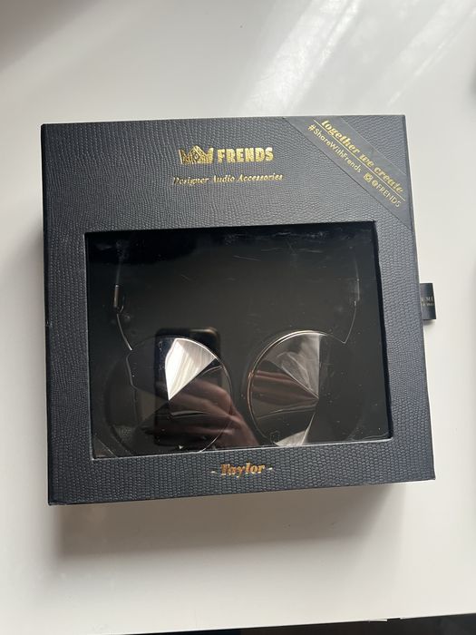 Слушалки марка Frends