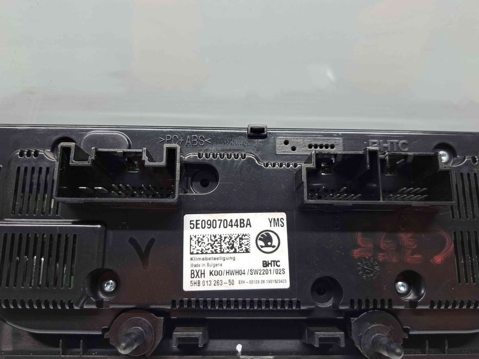 Panou comanda clima Skoda Octavia 3 Combi (5E5) [Fabr 2012-prezent] F