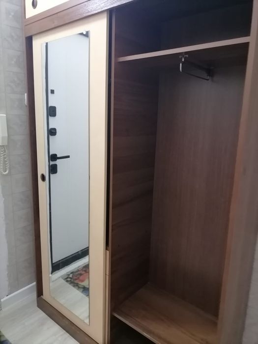 Продам мебель в прихожую