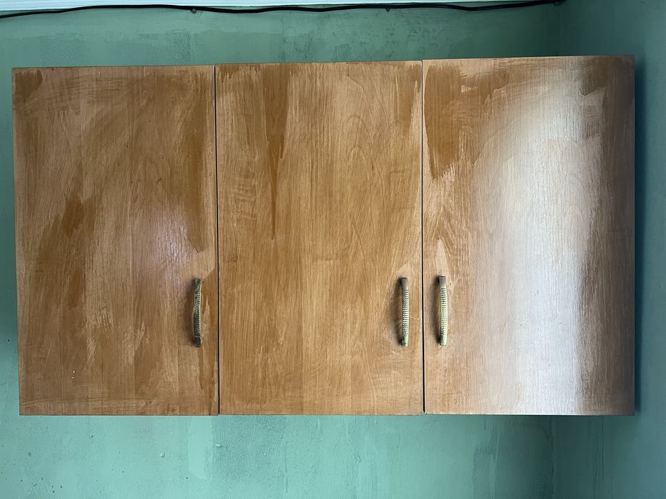 Кухонный шкаф