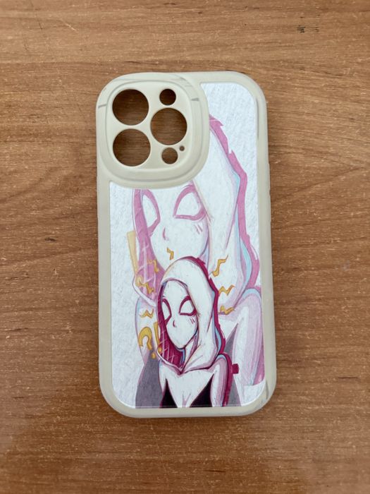 Чехолы для iPhone 13 pro