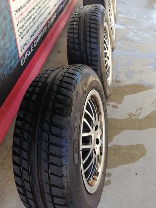 Jante auto compatibile cu Ford focus