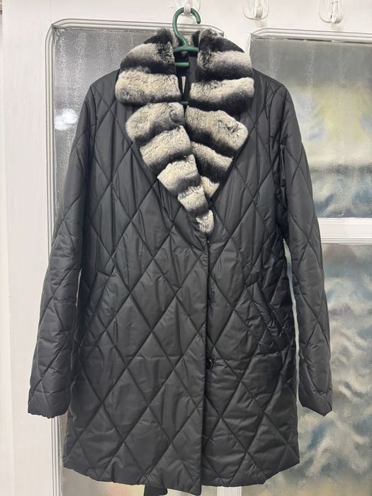 Продам женскую куртку.