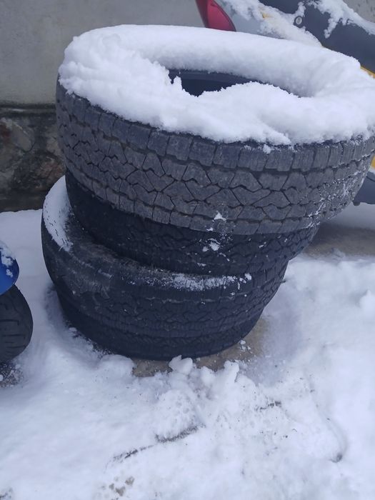 Cauciucuri 195/80/15