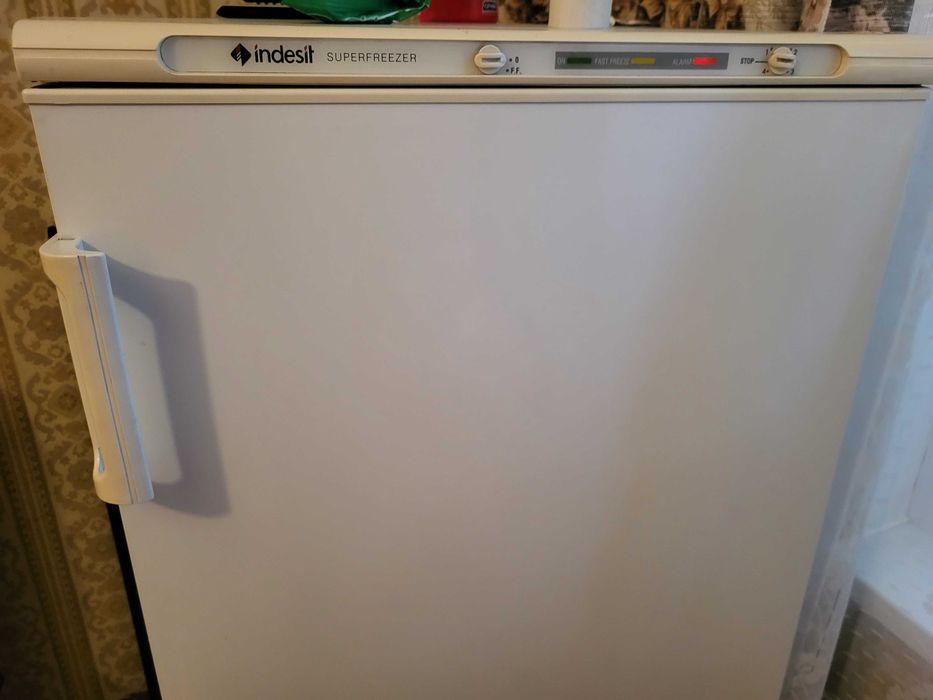 Фризер, работещ indesit с. Хераково