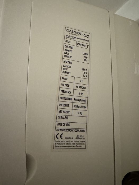 Aer conditionat 12000 BTU traseu aprox 2.5m