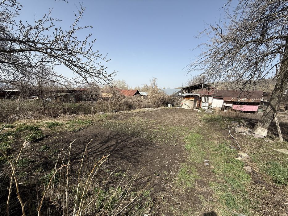 Продам дом с участком.