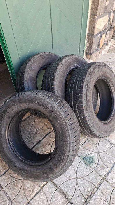 4бр Летни гуми за бус 215 70 15С — Kleber