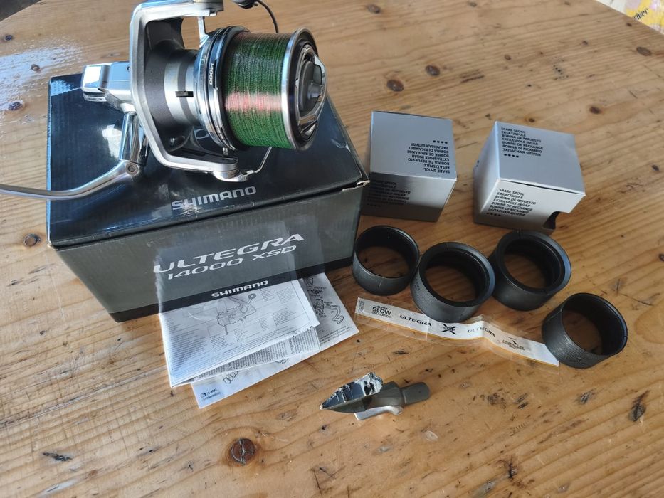 Vând o mulineta shimano ultegra XSD  14000