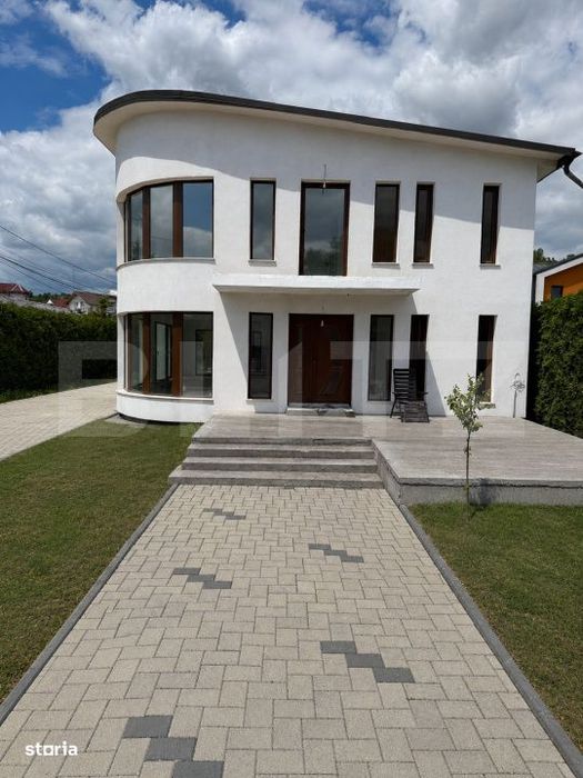 Casa de vanzare, 200 mp + teren de 1.200 mp - Unirea