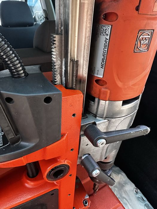 Fein AKBU 35 PMQW безжична магнитна бормашина