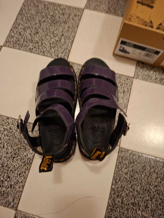 Dr martens  сандали