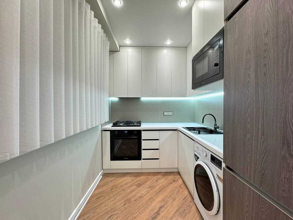 ПРОДАЕТСЯ 2в3/2/4 на: Ц-1Ор.р: Посольство Англии,  60м2