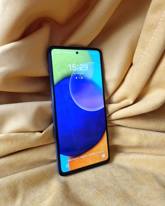 Samsung A 52. 4/128GB.