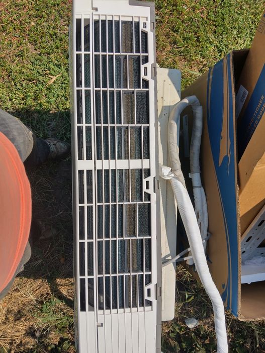 Aer condiționat 12000BTU marca NEO funcțional