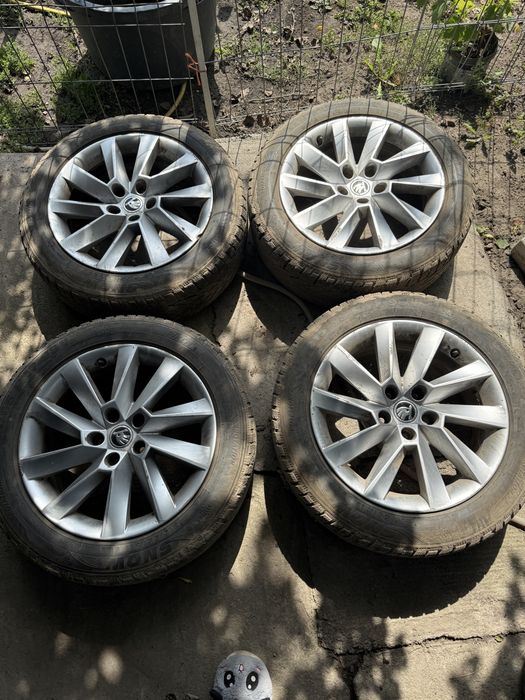 Jante skoda originale cu anvelope de iarna