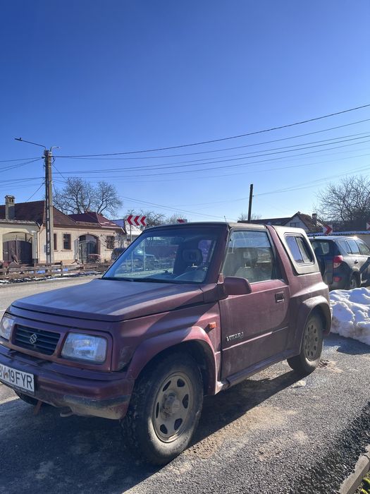 Vând Suzuki Vitara