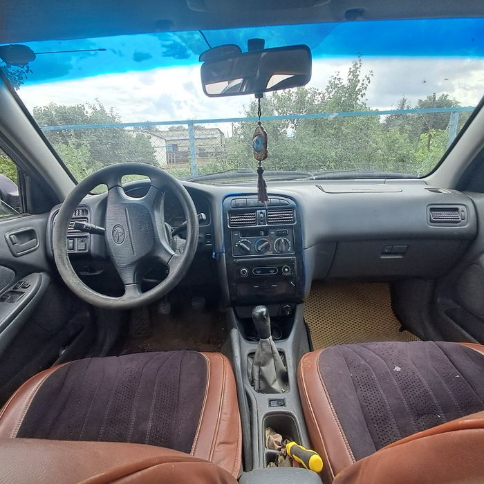 Продам авто тойота авенсис