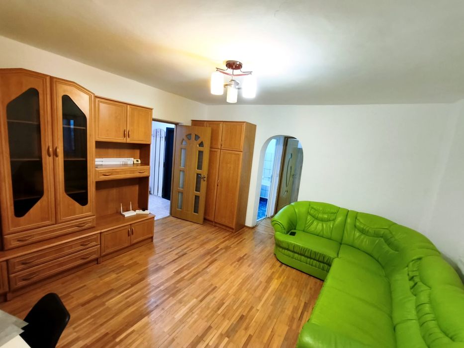 Închiriez apartament 2 camere