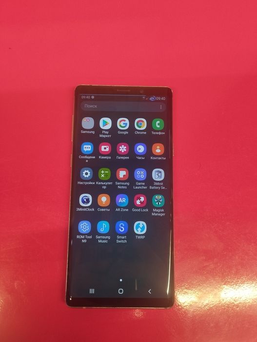 Продаётся телефон Samsung not 9в в хорошем состояние