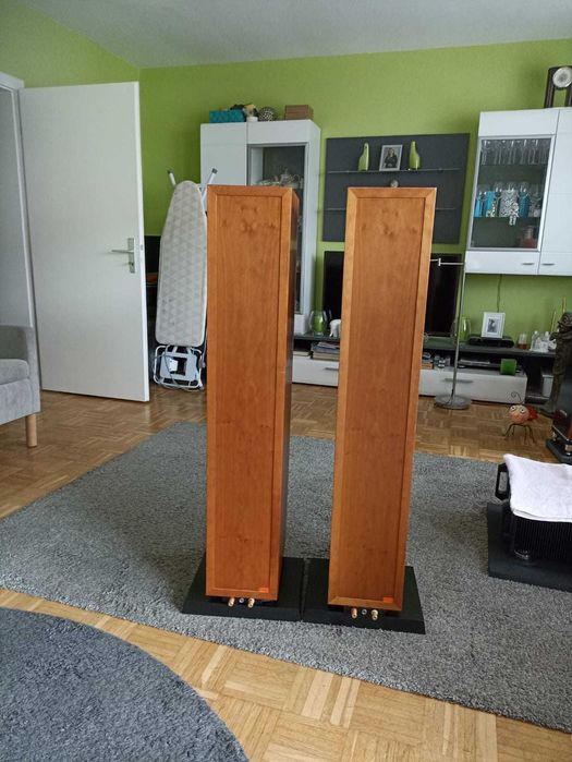 Продавам тонколони Dynaudio Confidence 5