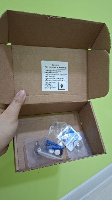 ДЕРЖАТЕЛИ для зубных щеток и зубной пасты/