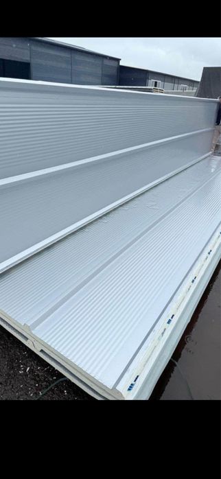 Panouri Sandwich  perete si acoperis cal 1 si cal 2