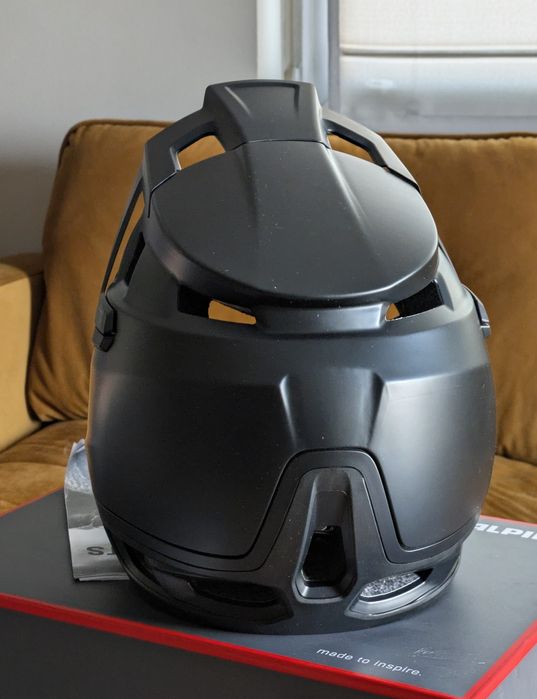 Нови Fullface каски Alpina Roca enduro downhill (54-55, 56-58, 59-60)