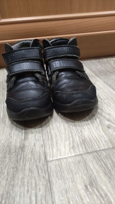 Продам ботинки сапоги 32р