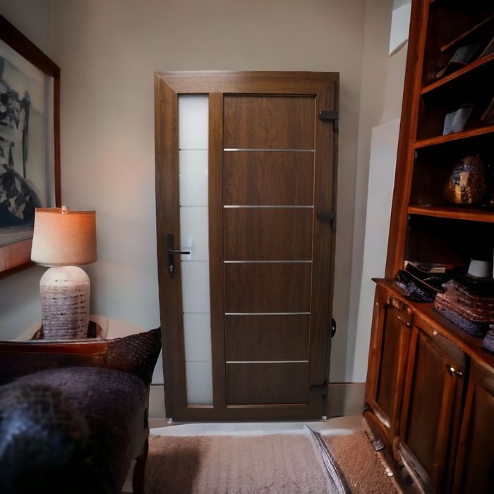 Uși termopan pvc de exterior pe nuc disponibil pe stoc