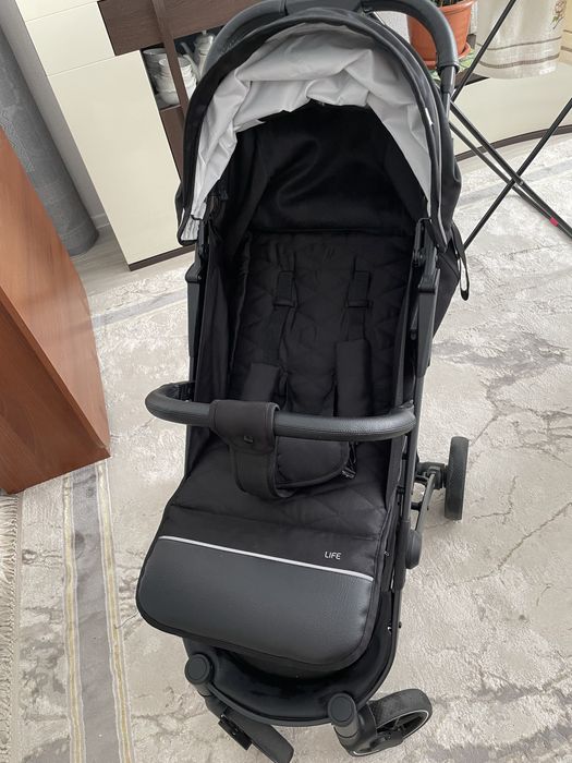 Продам  коляску