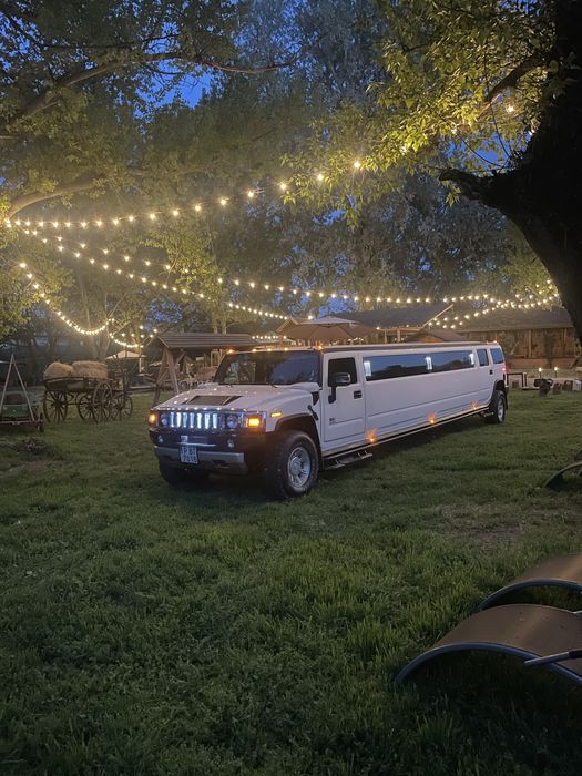 Limuzina Hummer H2 De Inchiriat