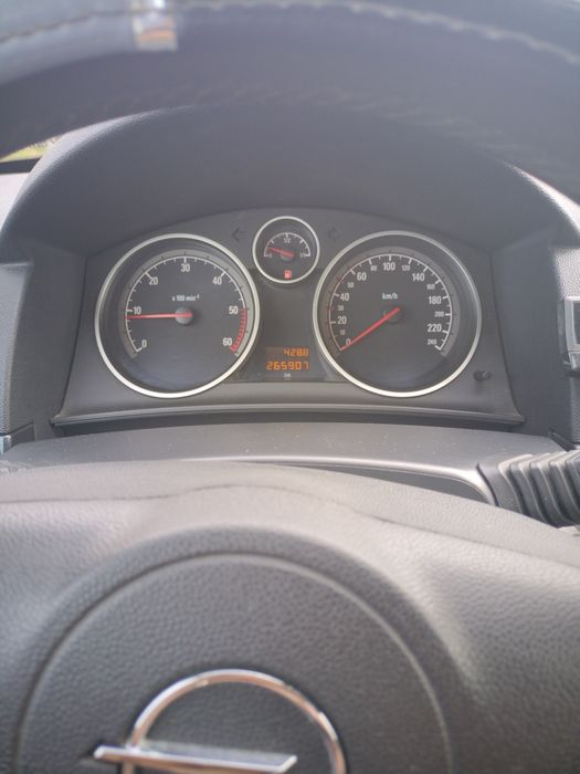 OPEL Astra 2005