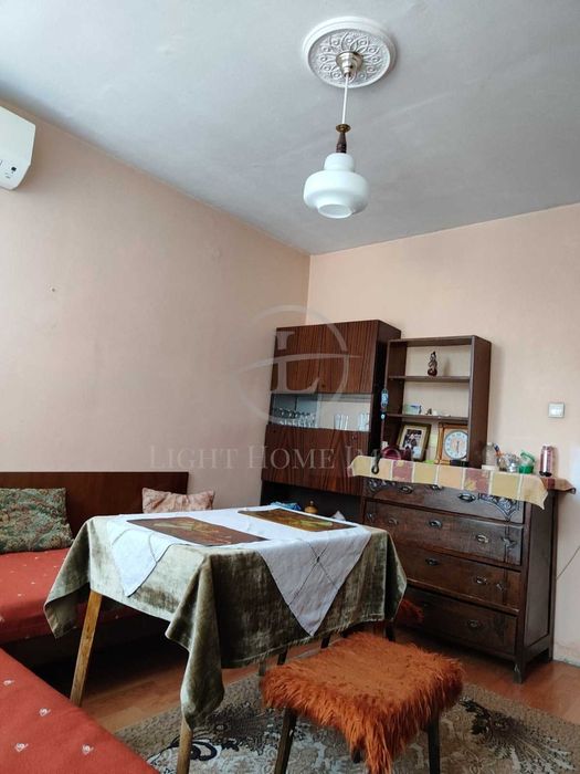 Продава се Тристаен апартамент в Пловдив, Христо Смирненски - 84 кв.м за 1834 €/кв.м - Снимка #4