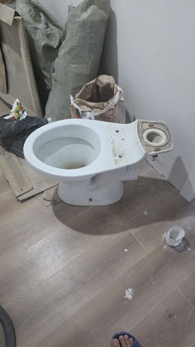 Продаётся унитаз для рабочих