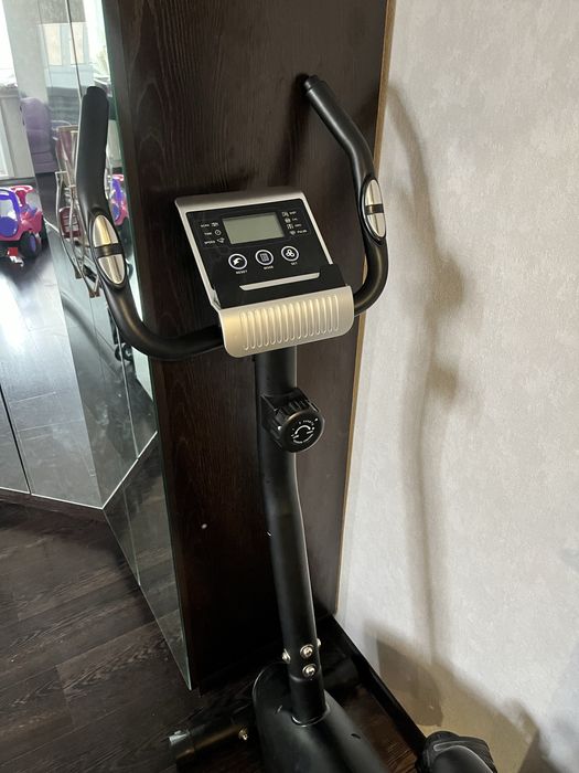 Продам Велотренажер