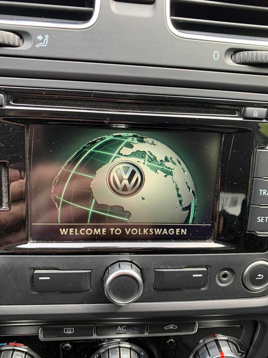 VOLKSWAGEN Golf 2010 — imagine 13