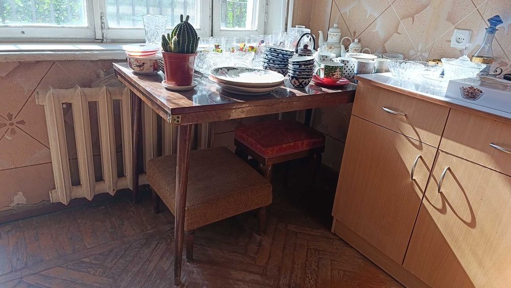 Продаются шкафы для кухни, есть подвесные тоже