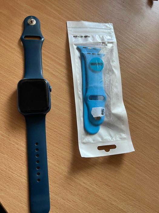 Apple Watch Series 7 GPS, 45mm Midnight Aluminium Case