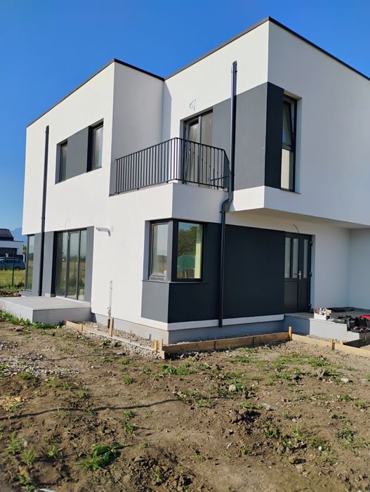 Construcții și Confecții metalice  Brașov