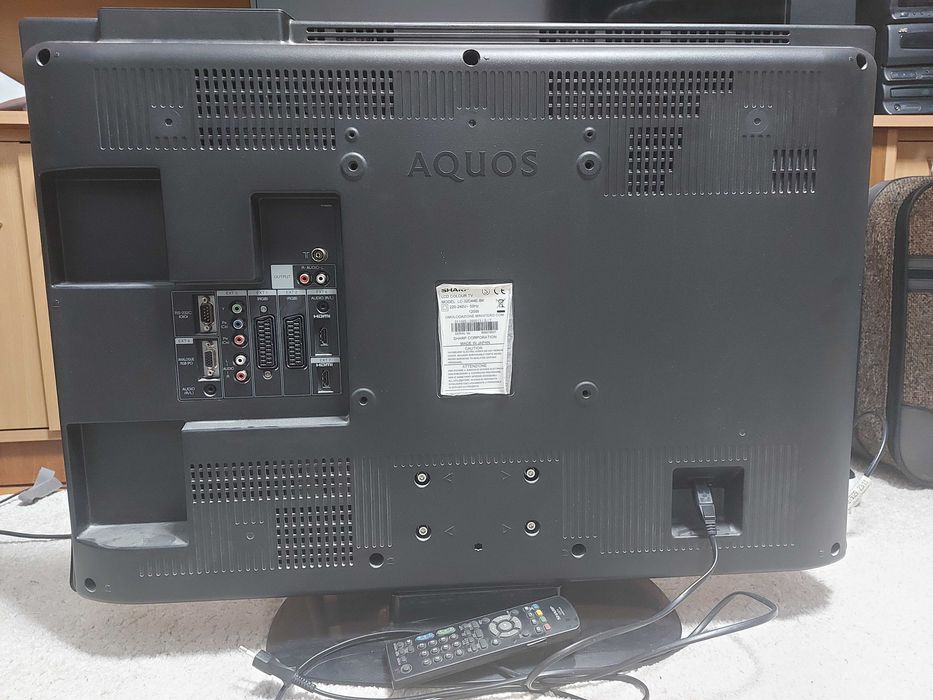Televizor 32" / 81 cm Sharp LC-32D44E-BK