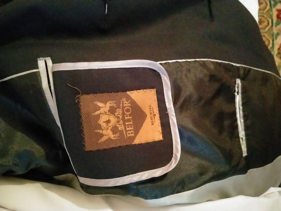 Продам костюм мужской