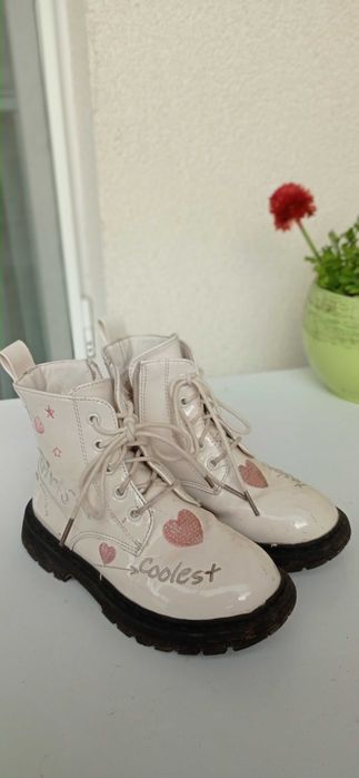 Детски боти за момиче