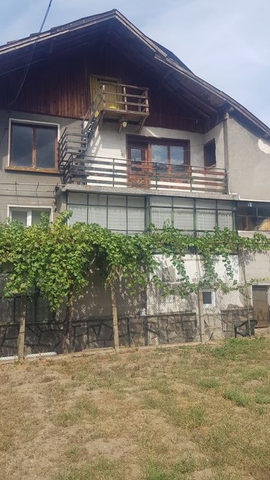 Продава къща в с.Бист.ица общ.Дупница