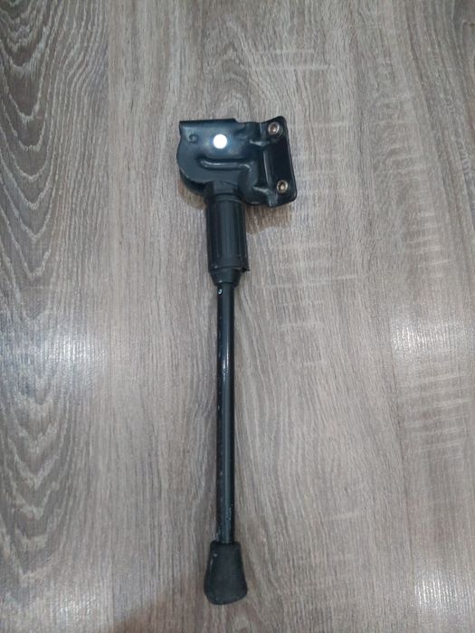 Продается подножка для велосипеда