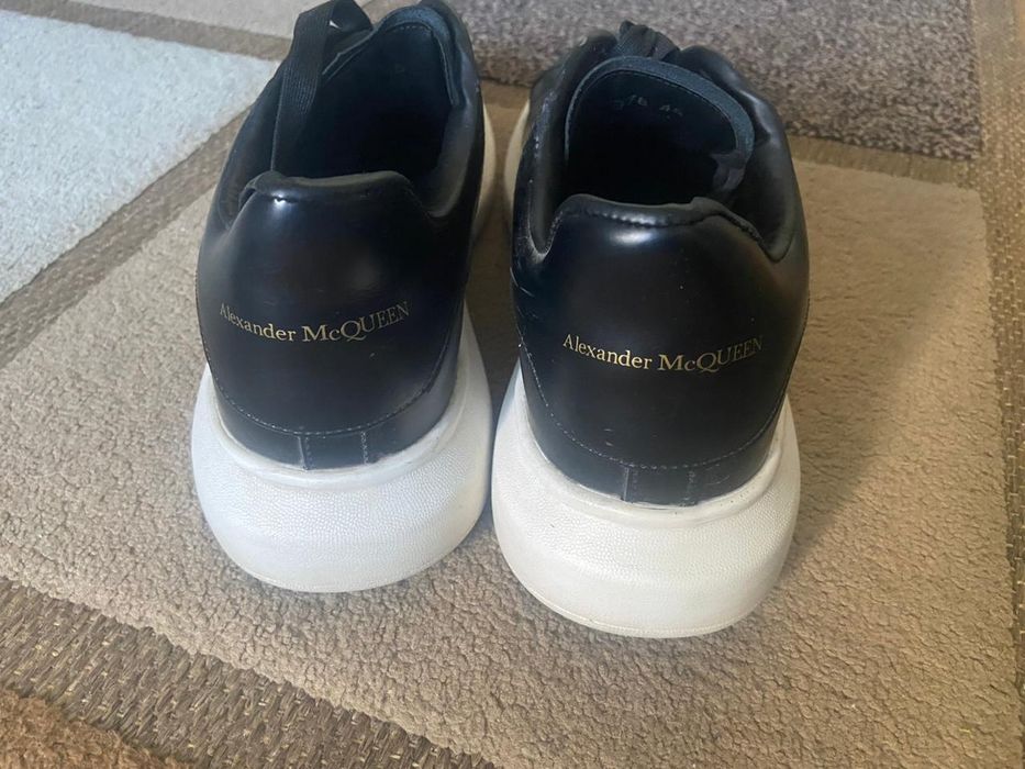 Продам Кеды классического стиля