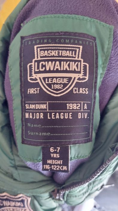 Яке на LcWaikiki