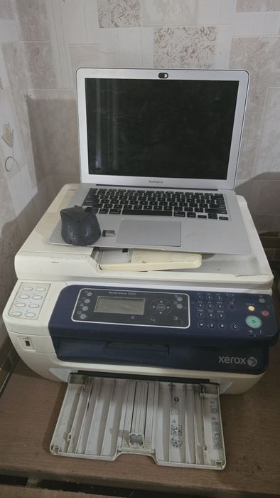 Ноутбук, принтер, планшет, мышка, телефон